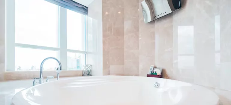 Bathroom Window Coverings in Bonita Springs, FL